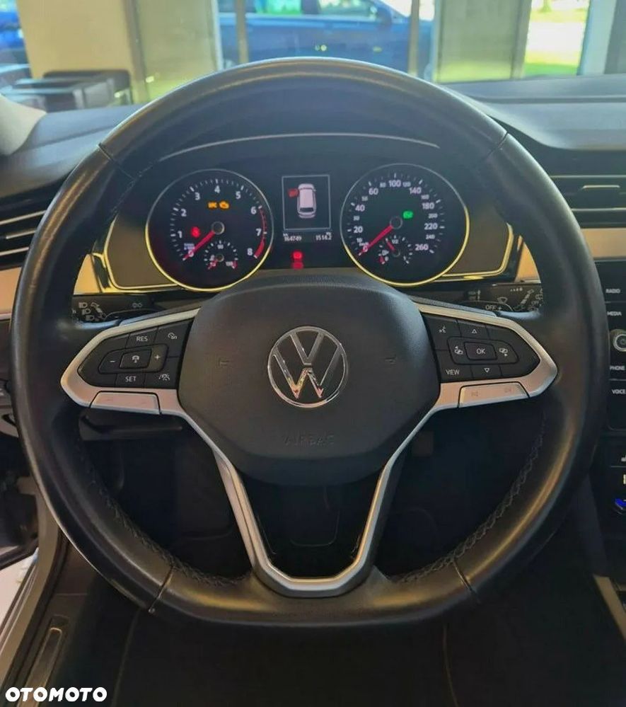 Volkswagen Passat 1.5 TSI EVO Elegance DSG - 12