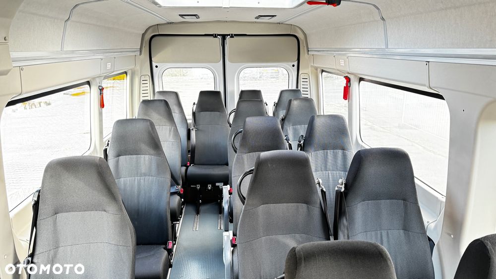 Fiat Ducato / 17 miejsc / EURO 6/ IGŁA !!!/ Cena:74000 zł netto - 9