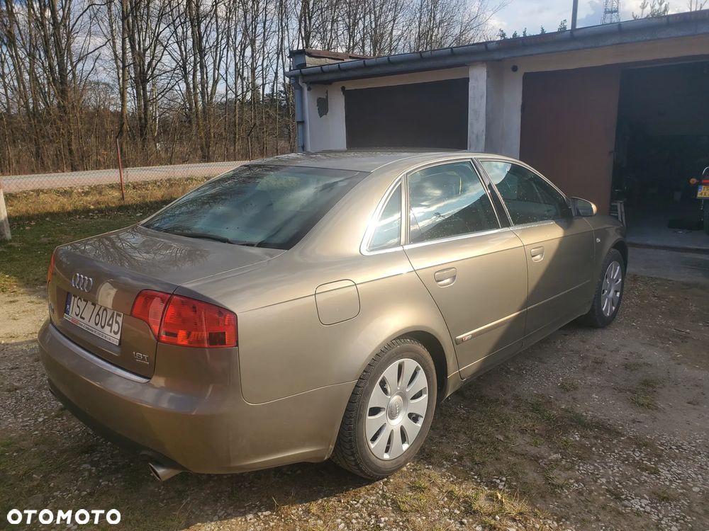 Audi A4 Limousine 1.8T Quattro - 2