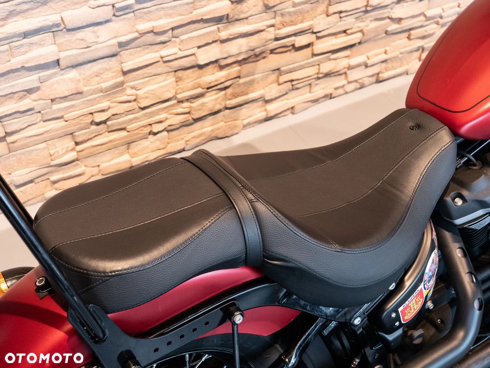 Harley-Davidson Softail Street Bob - 8