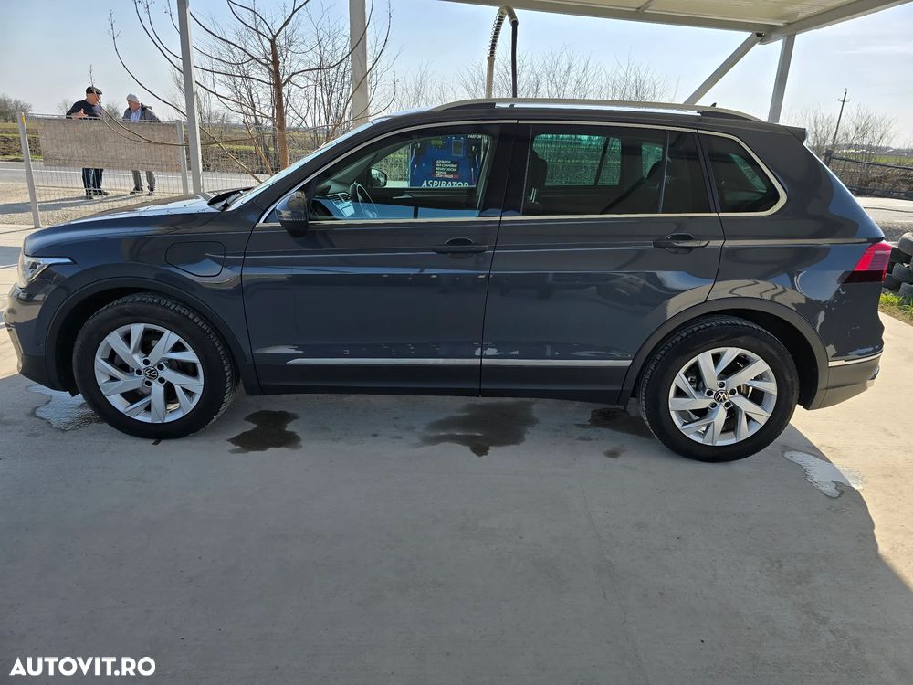 Volkswagen Tiguan - 7