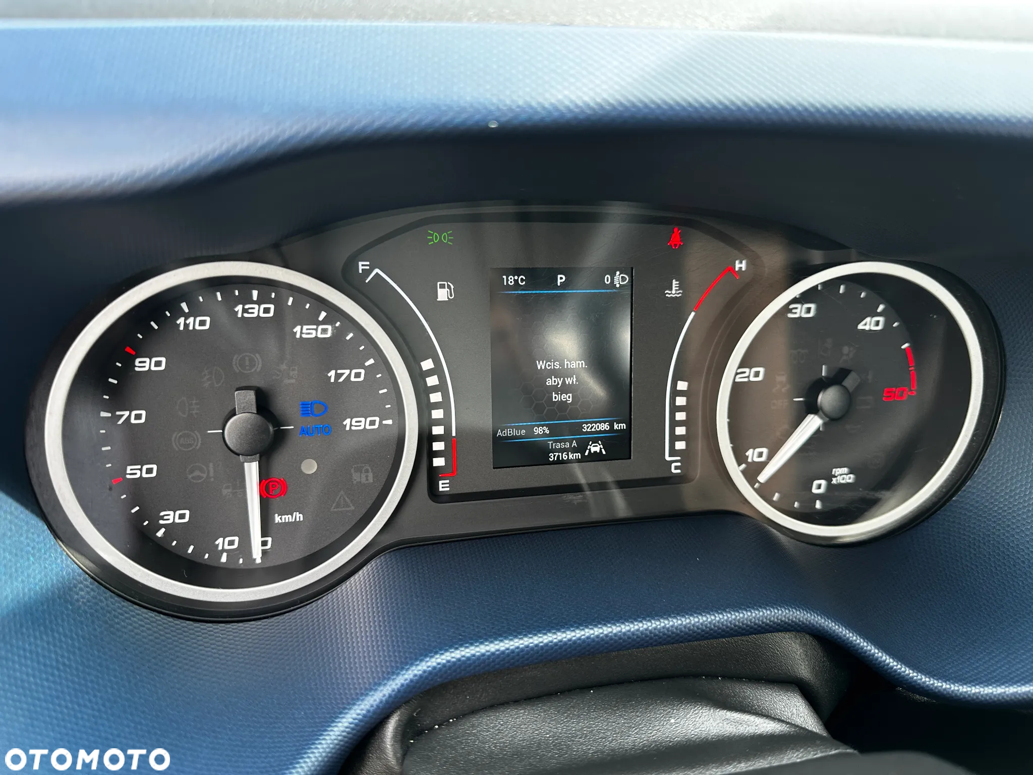Iveco DAILY 35S15 HiMatic - 28