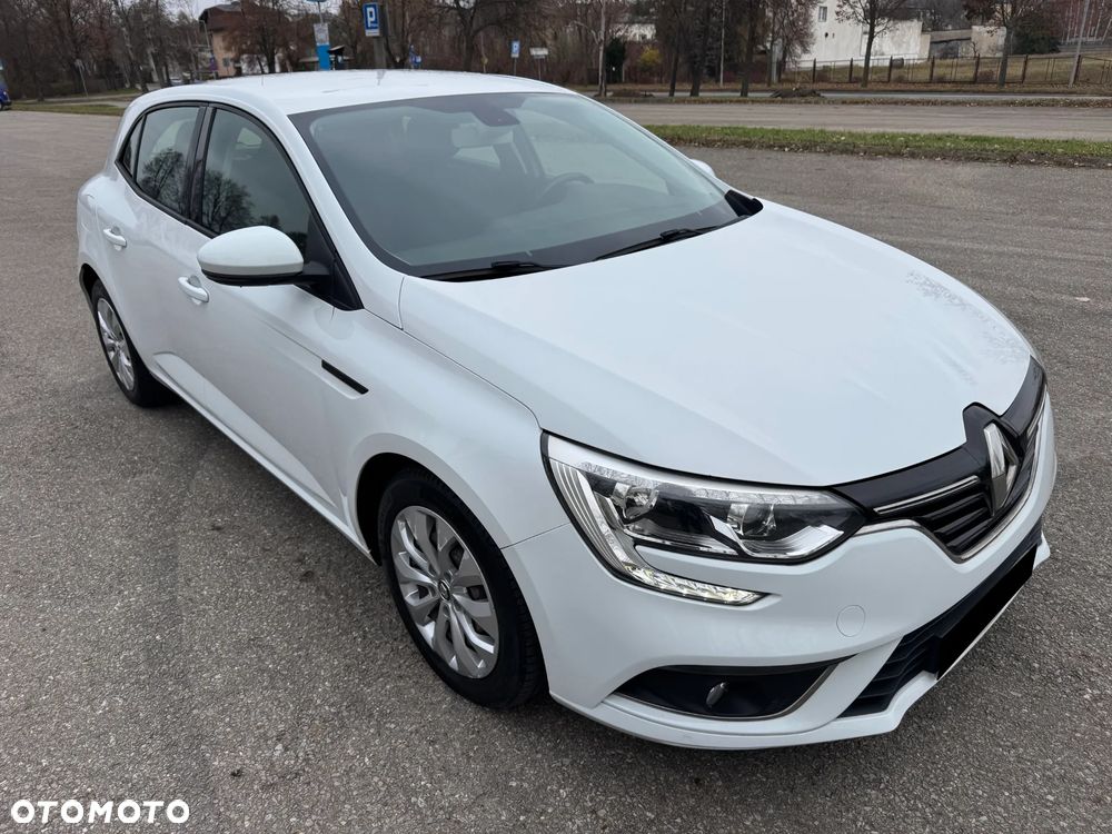 Renault Megane BLUE dCi 115 BUSINESS EDITION - 4
