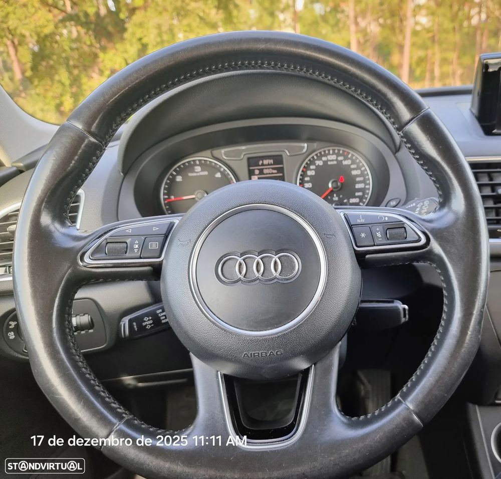 Audi Q3 2.0 TDI S-line S tronic - 12