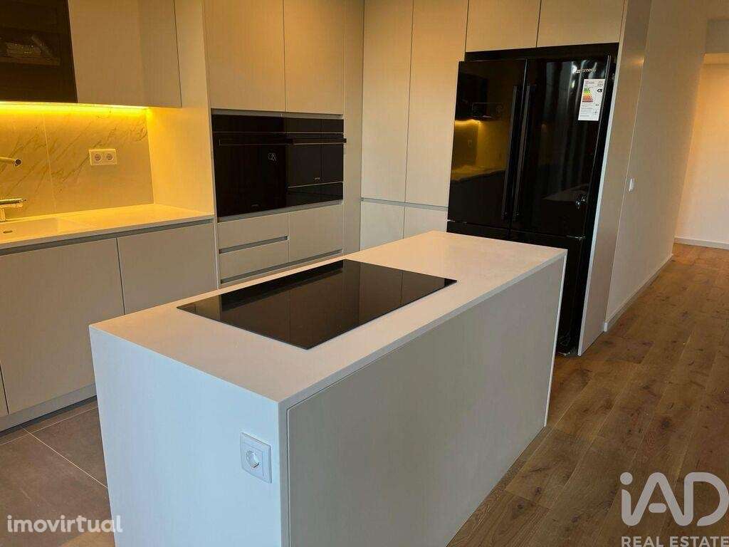 Apartamento T3 em Oliveira do Douro de 118,00 m2 - Grande imagem: 3/30