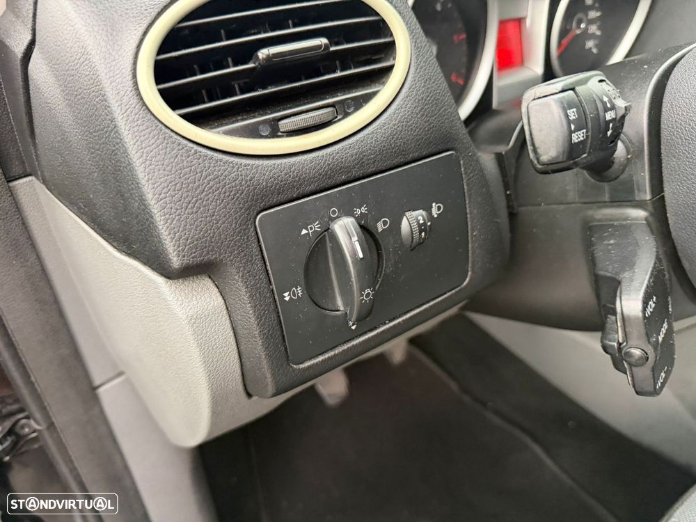 Ford Focus 1.6 TDCi 90 - 15