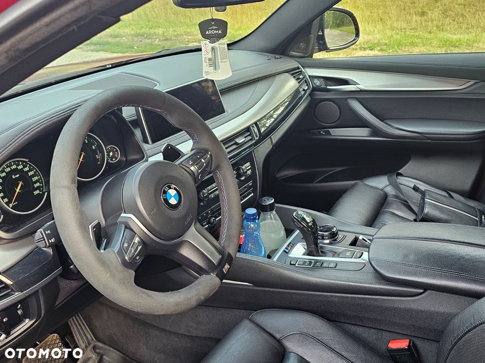 BMW X6 xDrive50i - 4