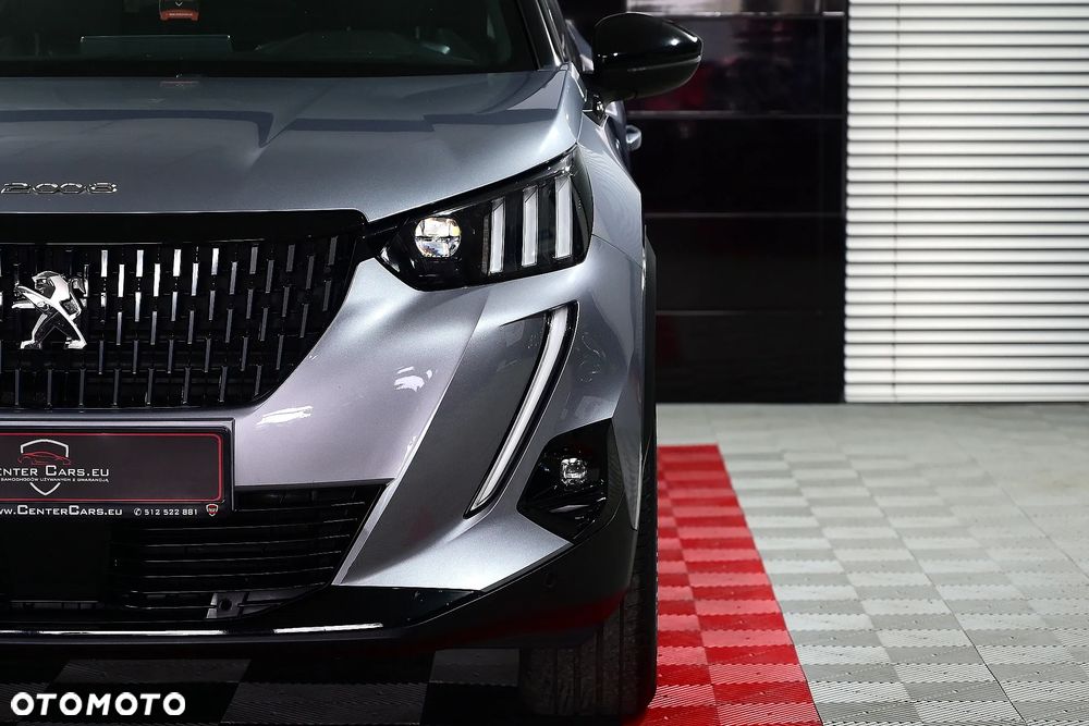 Peugeot 2008 BlueHDi 130 EAT8 GT Pack - 34