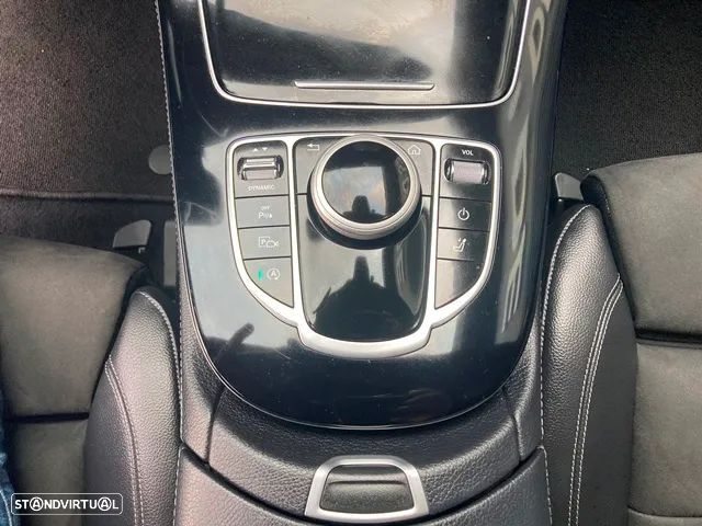 Mercedes-Benz E 220 d AMG Line - 29