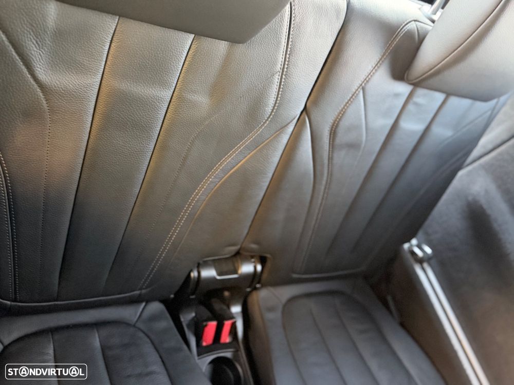 BMW X5 25 d sDrive Comfort 7L - 11