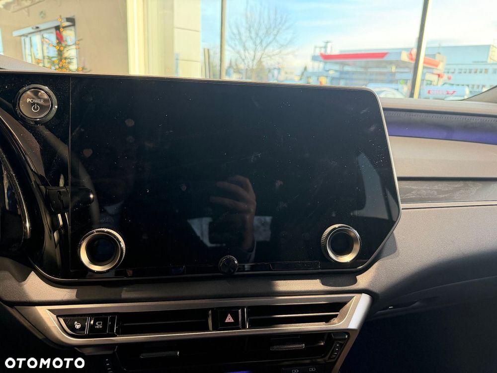 Lexus RX 450h+ Omotenashi - 7