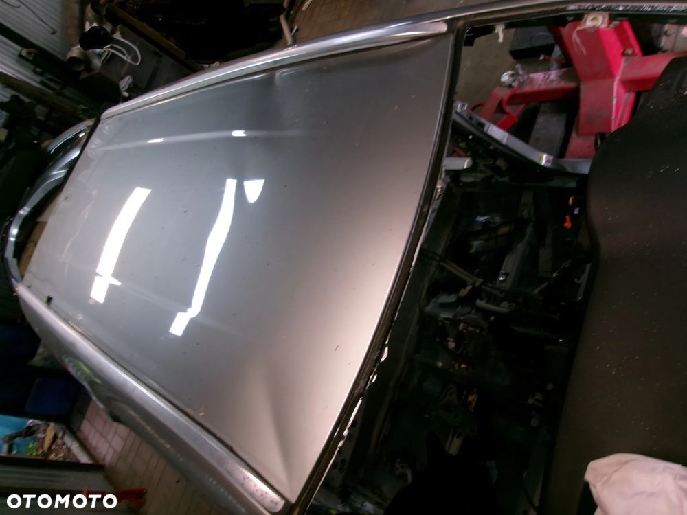 RELINGI DACHOWE KOMPLET TOYOTA AURIS II KOMBI 13-18 - 1