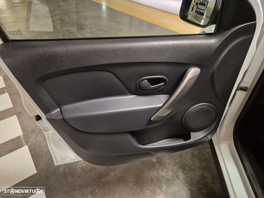 Dacia Sandero 0.9 TCe Stepway - 29