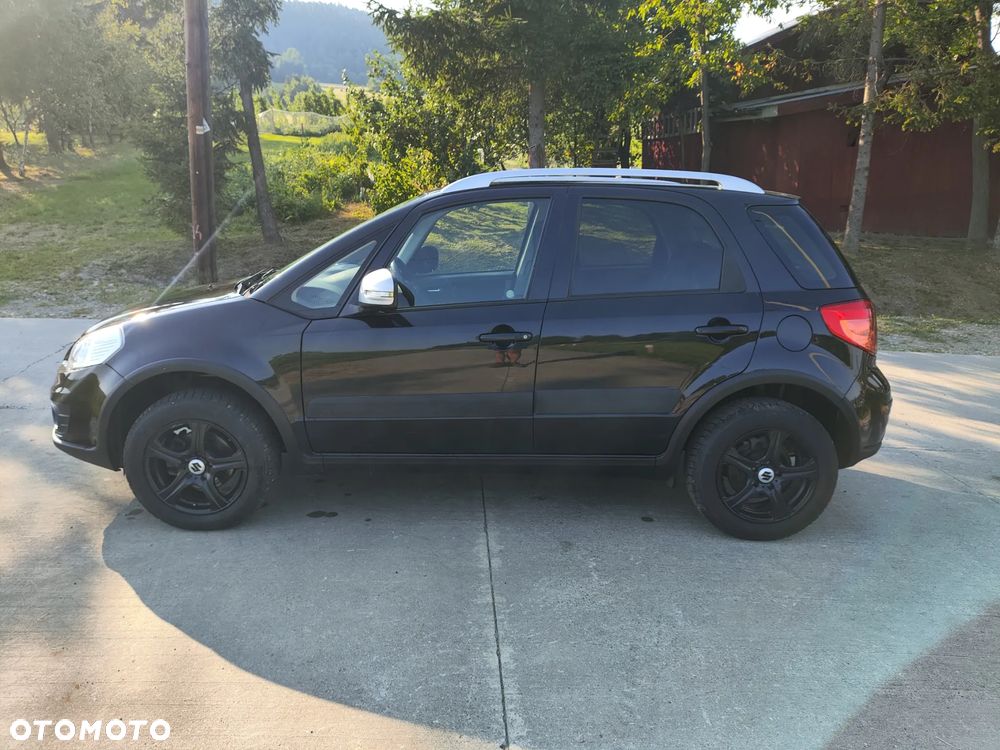 Suzuki SX4 1.6 Premium 4WD - 10
