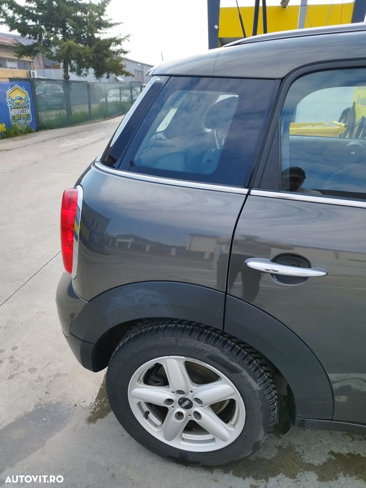 Mini Cooper Standard - 12