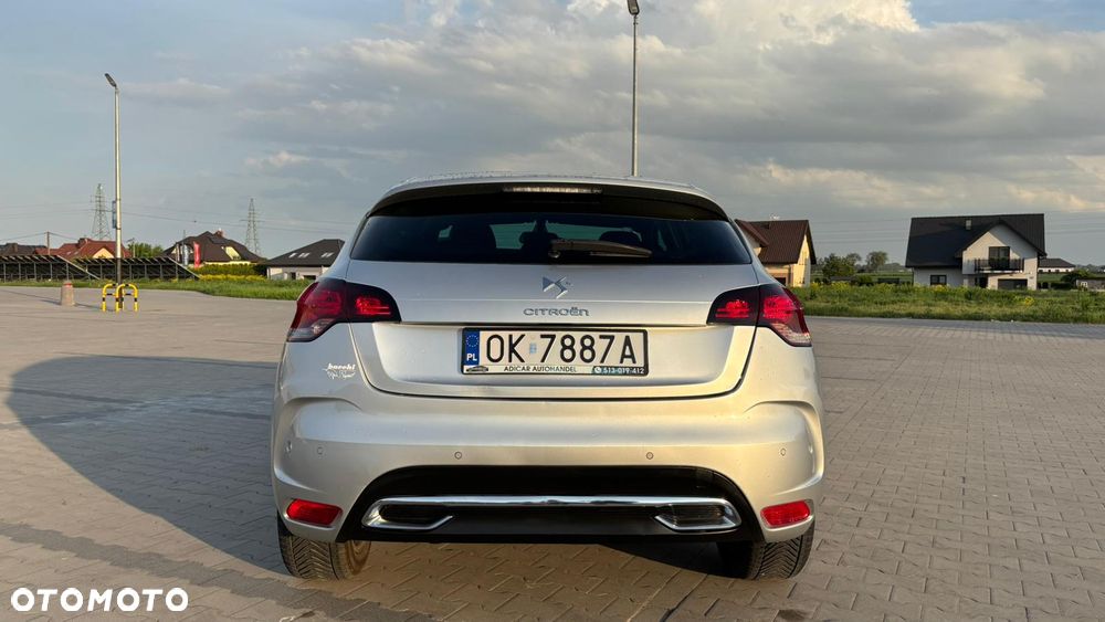 Citroën DS4 1.6 THP SoChic - 8