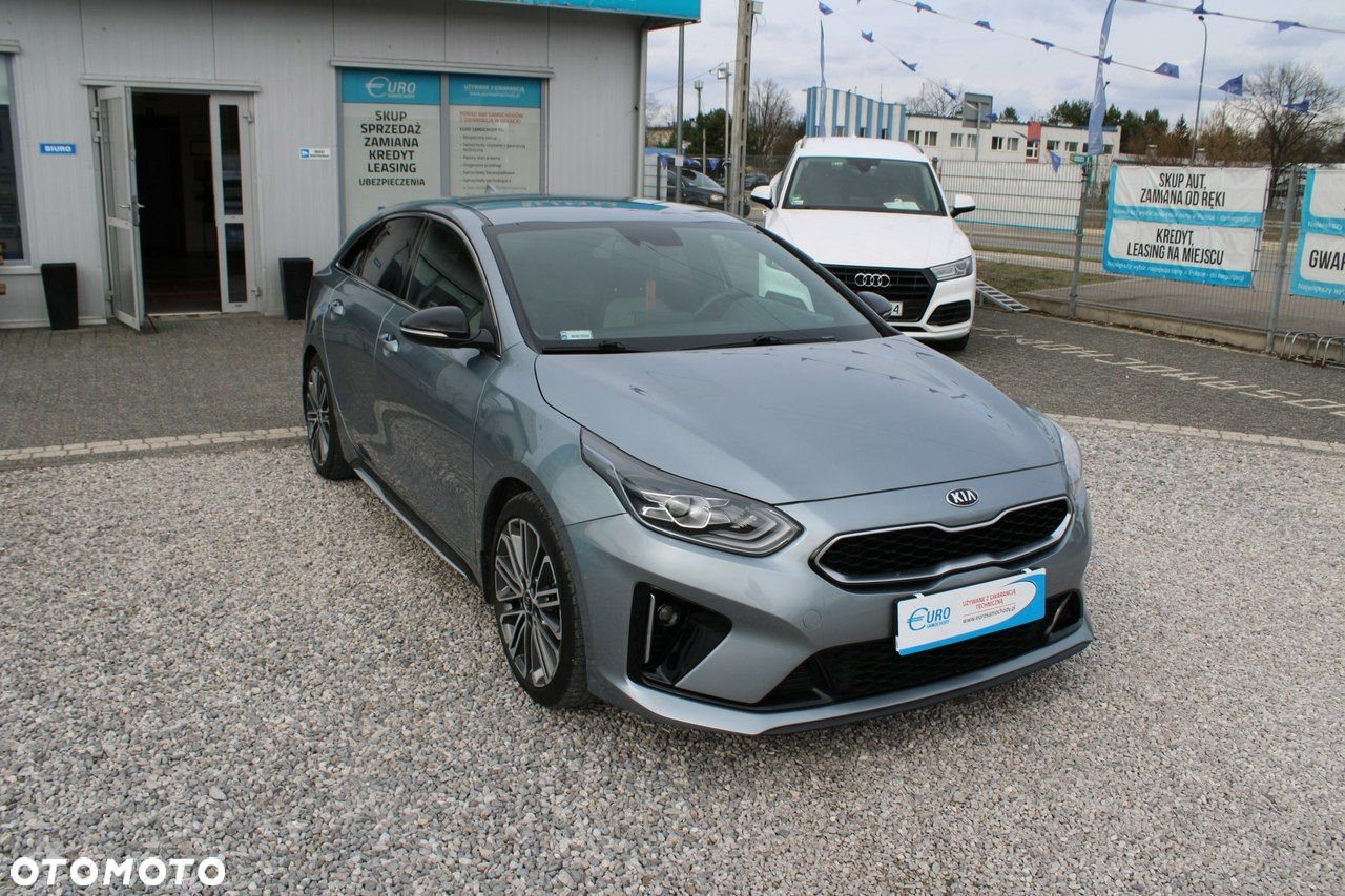 Kia ProCeed - 4