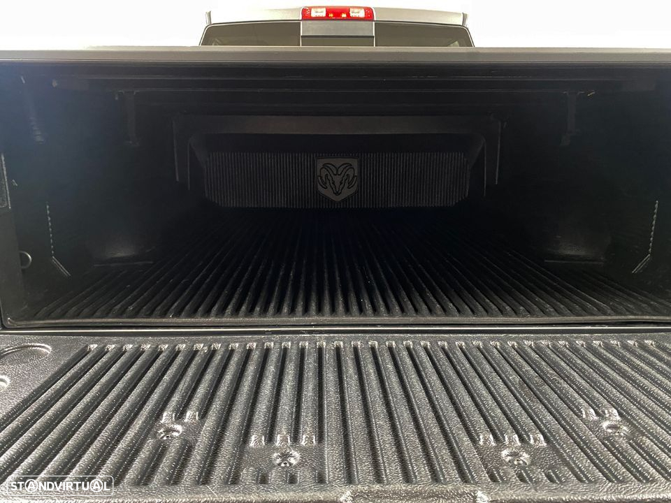 Dodge RAM 1500 5.7 V8 Hemi Sport OFFROAD - 59