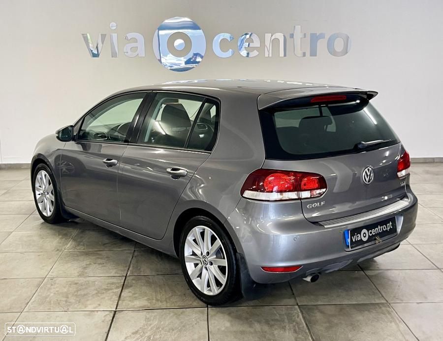 VW Golf 1.6 TDi Highline - 4