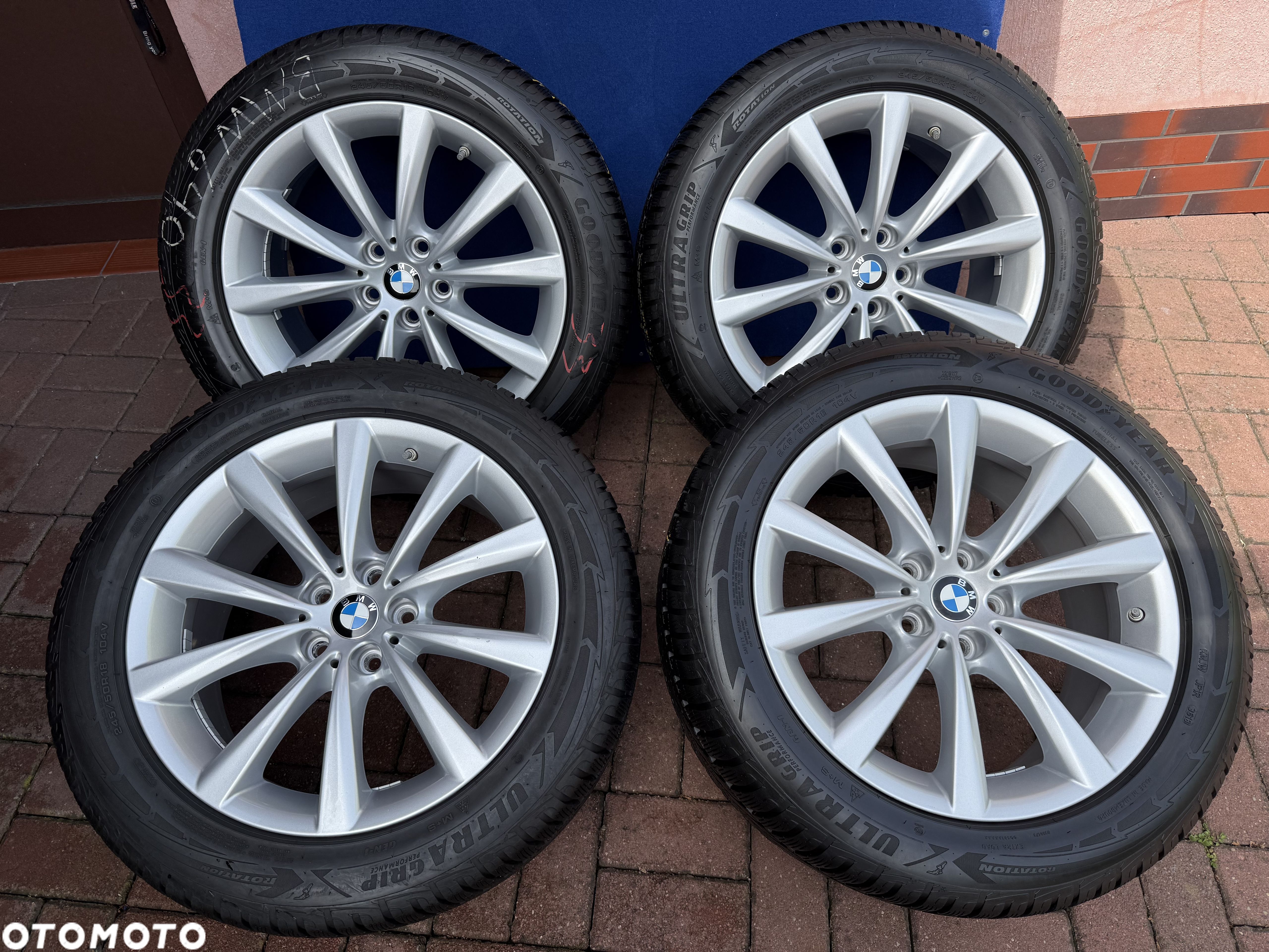 Felgi aluminiowe BMW 18 Oryginalne  z czujnikami powietrza - 1