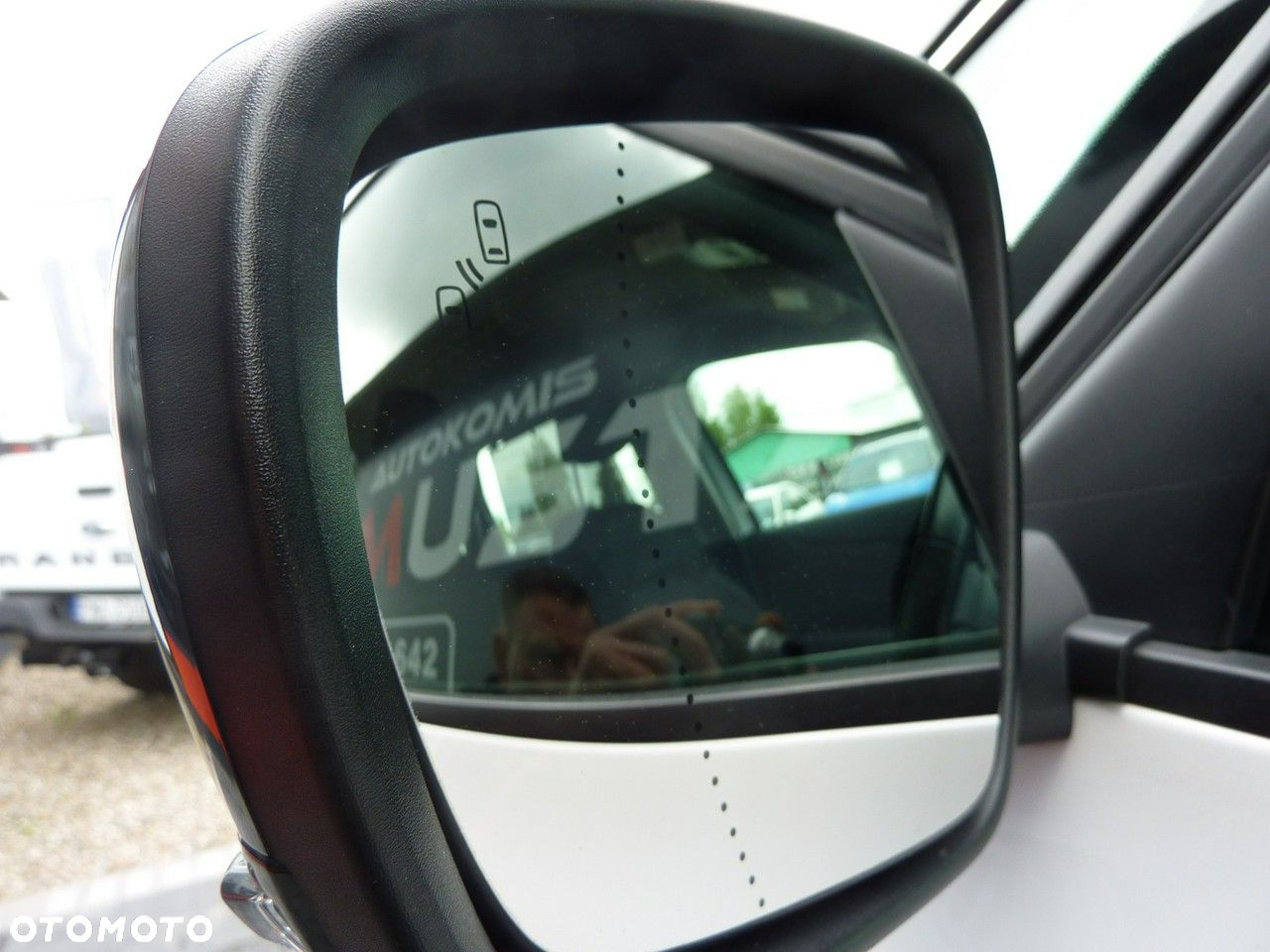 Renault Grand Scenic - 37
