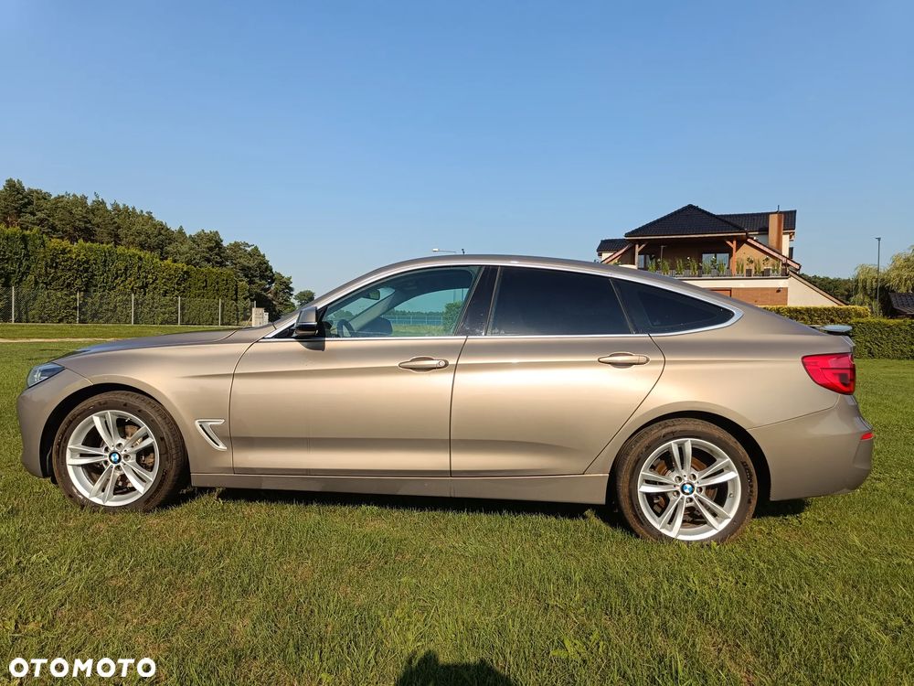 BMW Seria 3 320i - 4
