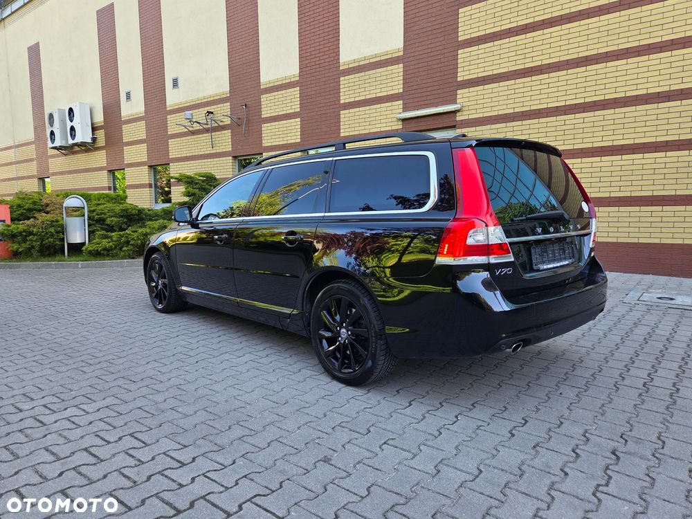 Volvo V70 D4 Geartronic Black Edition - 11
