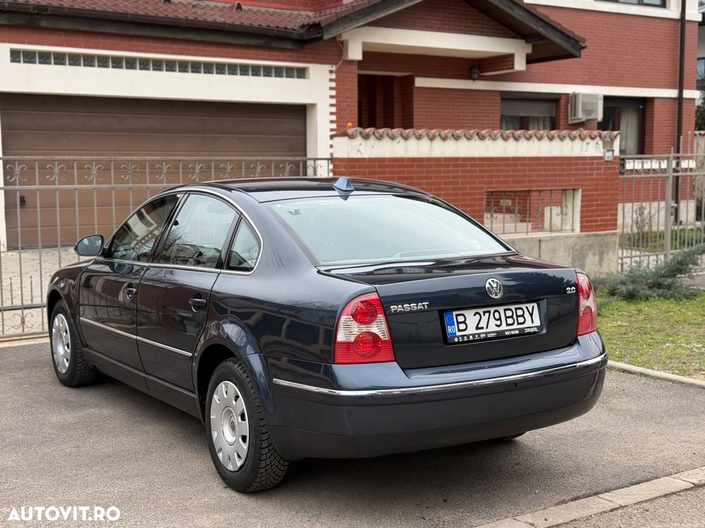 Volkswagen Passat 2.0 5V Highline - 3