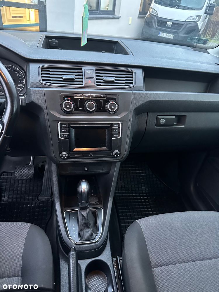 Volkswagen Caddy - 11