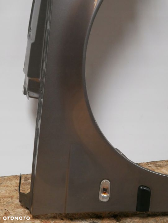 BŁOTNIK PRZEDNI PRAWY SAAB 95 06-10 LIFT - 3