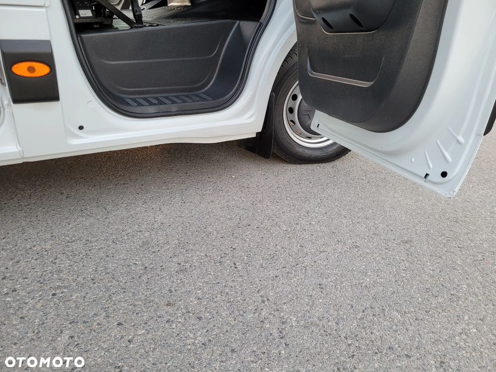 Renault Master - 25
