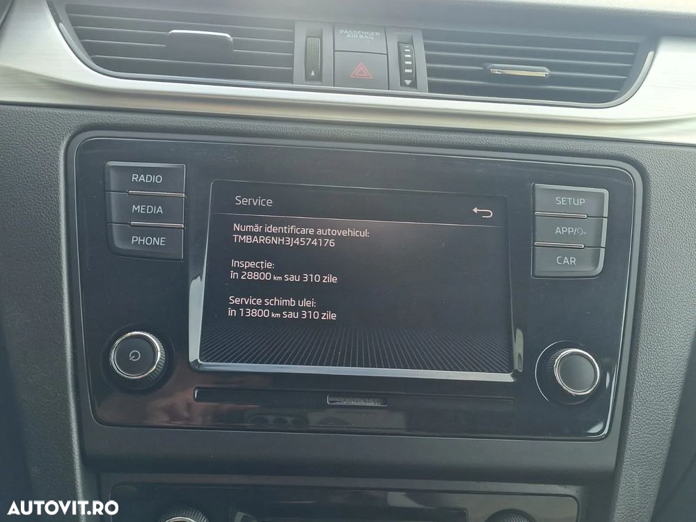 Skoda RAPID 1.0 TSI Style - 21