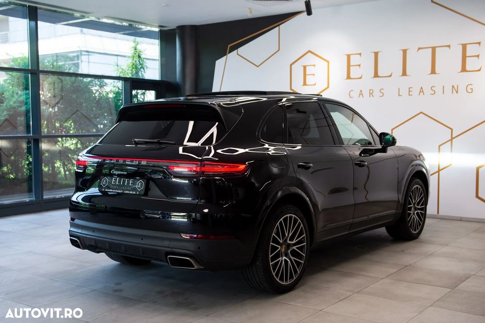 Porsche Cayenne Standard - 12