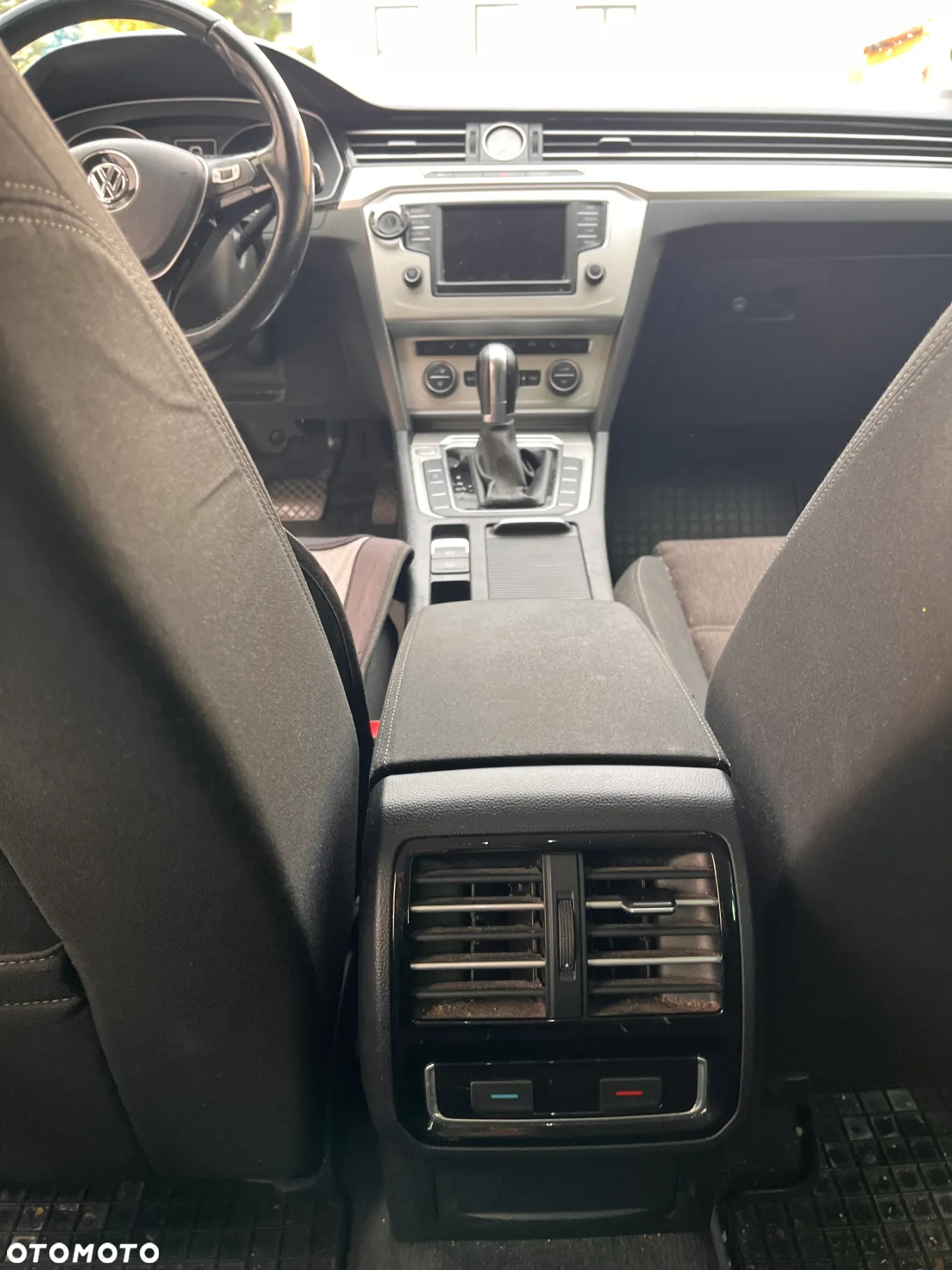 Volkswagen Passat 2.0 TDI BMT Comfortline DSG - 15