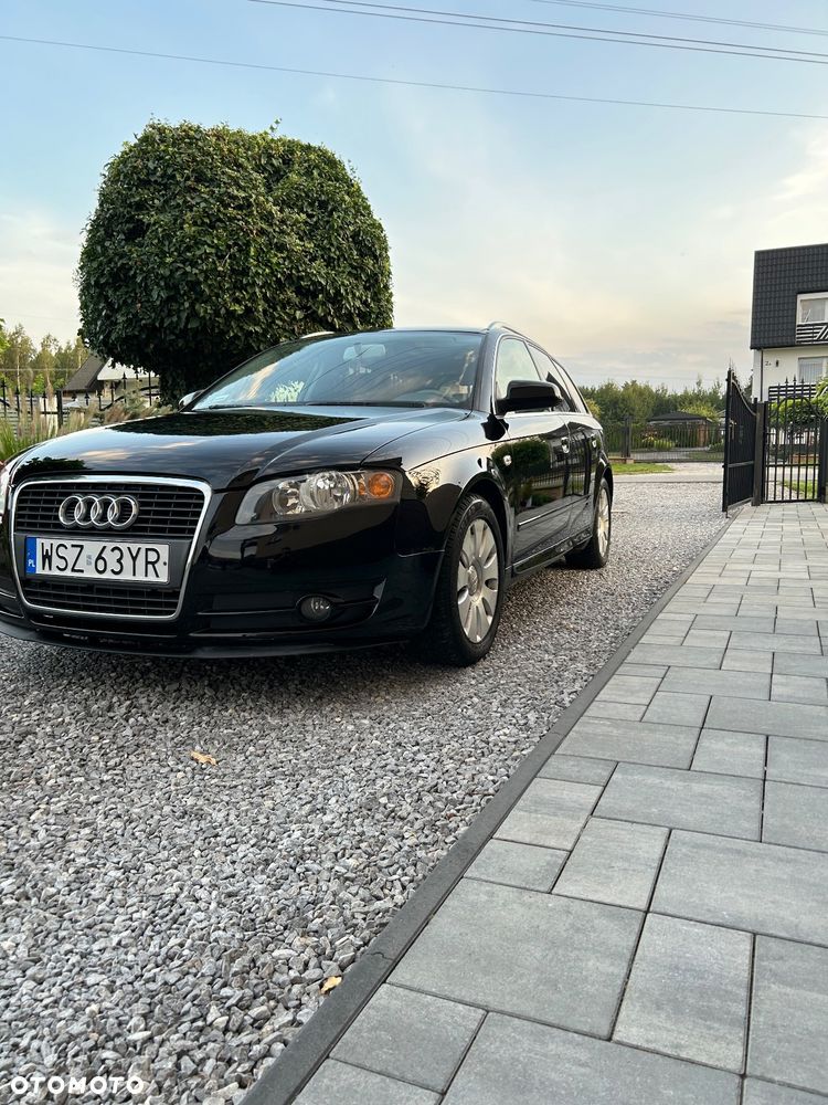 Audi A4 - 1