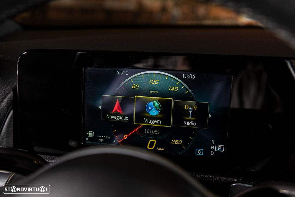 Mercedes-Benz GLB 220 d 4Matic Progressive - 13