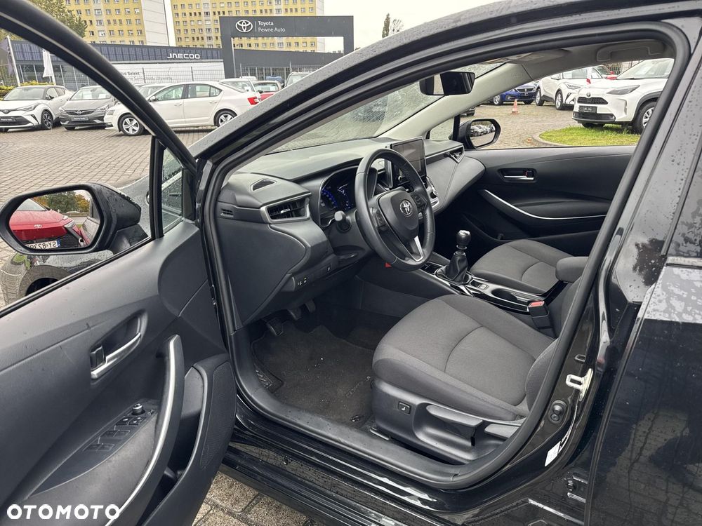 Toyota Corolla - 25