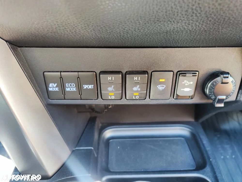 Toyota RAV4 2.5 VVT-i HSD 4x4 Luxury - 8