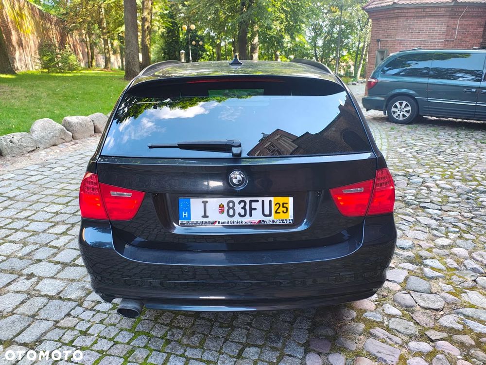 BMW Seria 3 318i Edition Lifestyle - 16