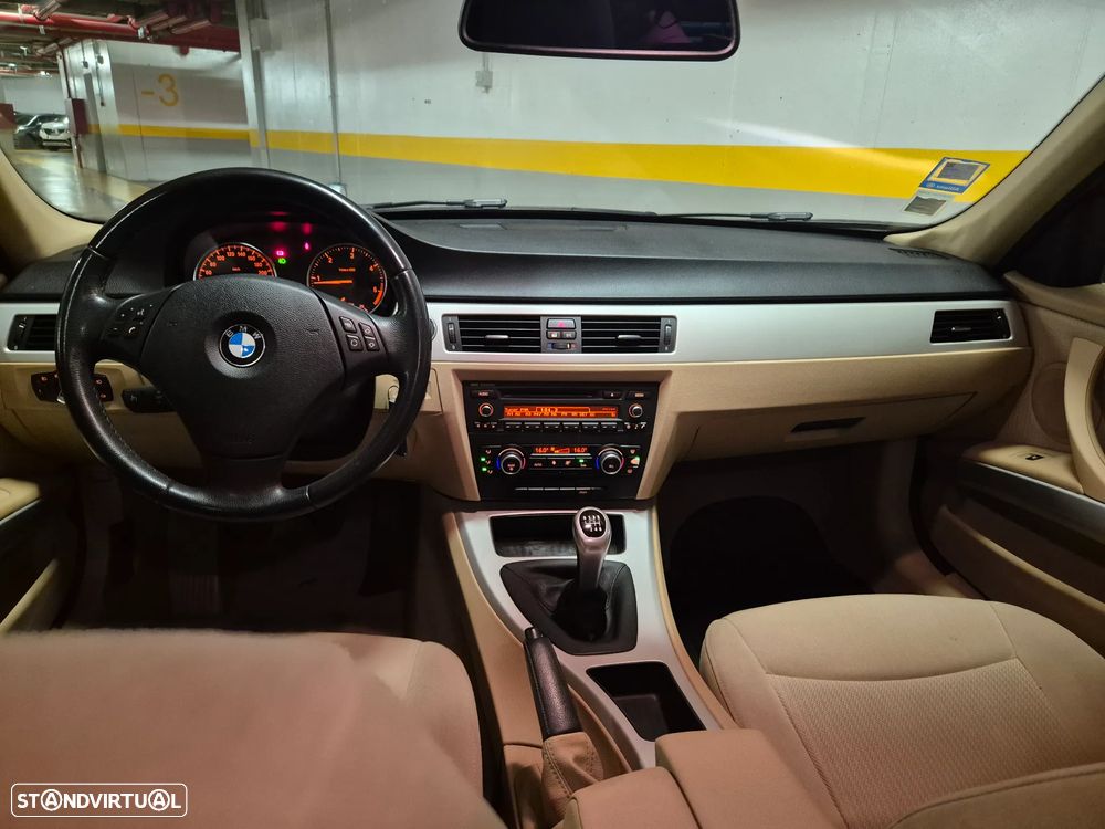 BMW 316 d - 32