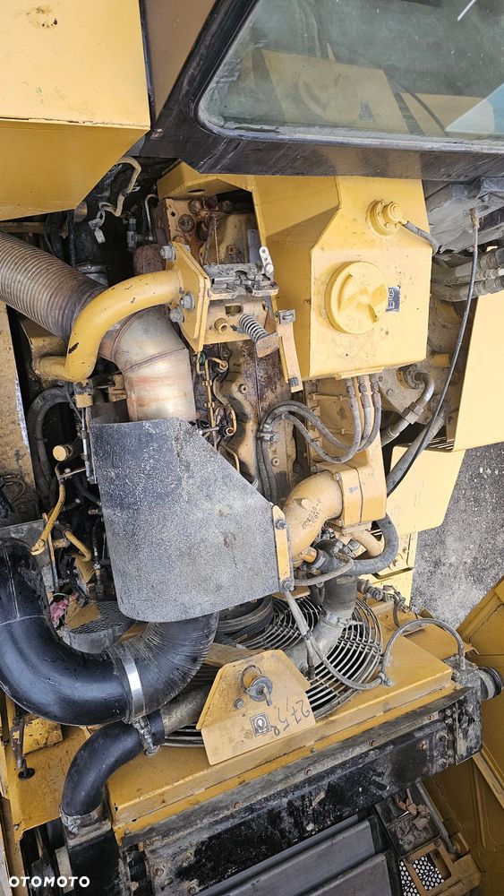 Caterpillar D 250E wozidło przegubowe - 10