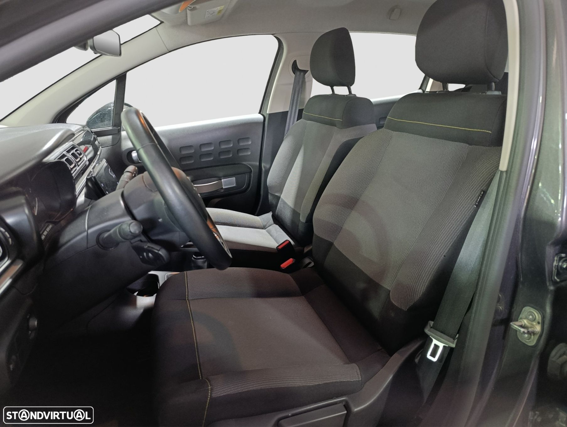 Citroën C3 1.2 PureTech Shine - 7