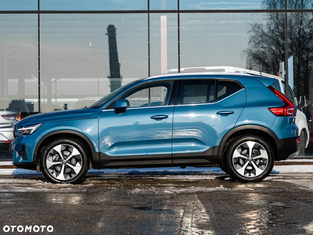 Volvo XC 40 B4 B AWD Geartronic RDesign - 17