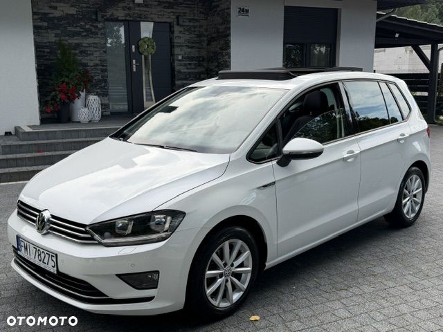 Volkswagen Golf - 1