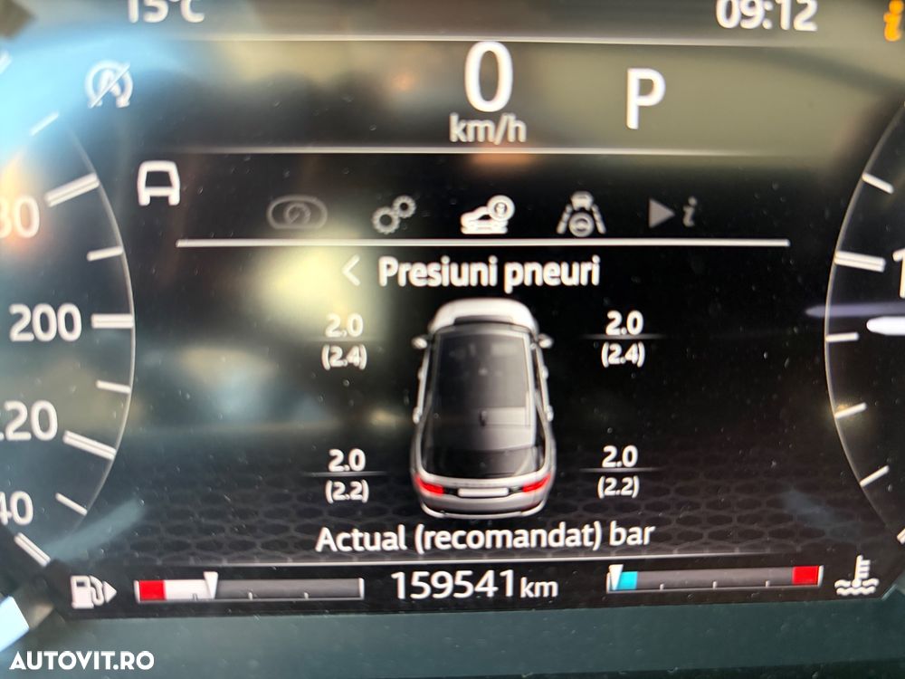 Land Rover Discovery Sport 2.0 D180 MHEV HSE - 24