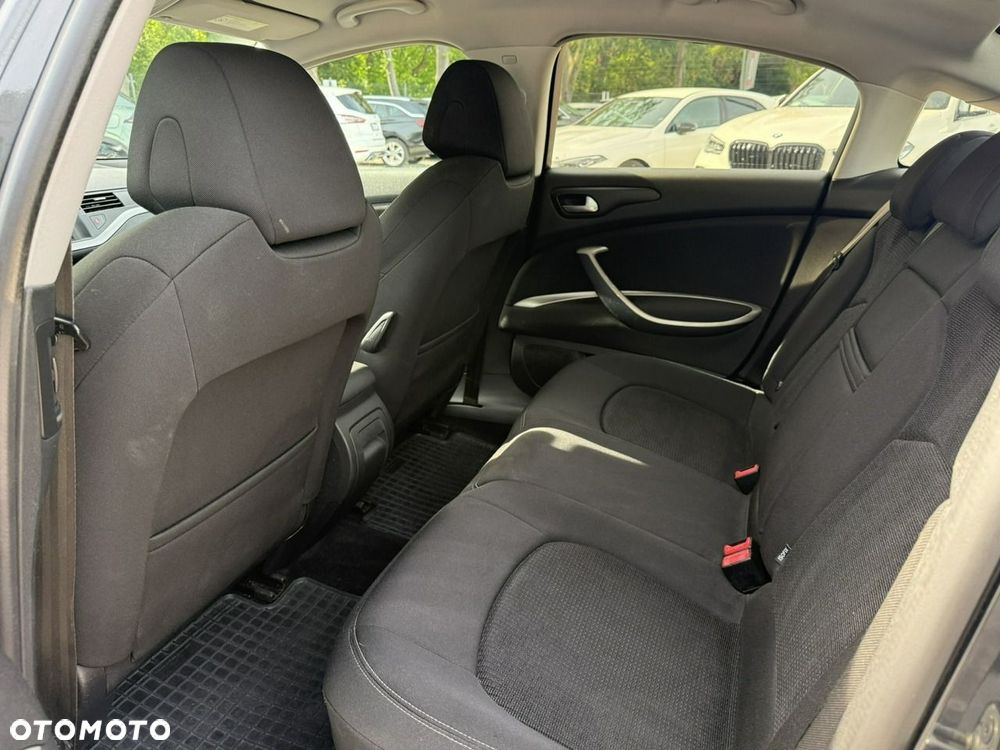 Citroën C5 1.6 HDi Dynamique - 12