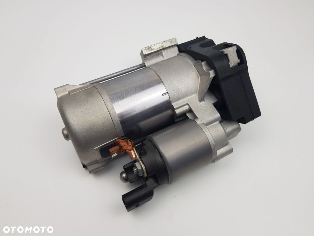 Rozrusznik BMW G20 G30 G01 G02 B57 3.0d 8490093 - 8