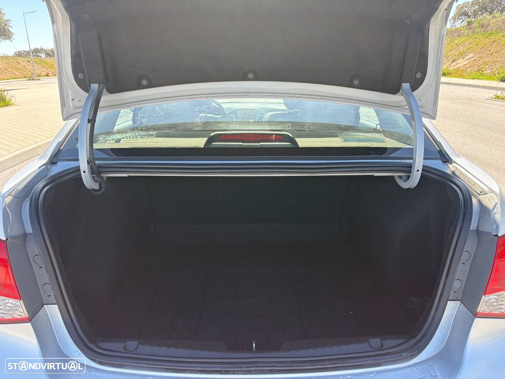 Chevrolet Cruze 1.6 LS - 14