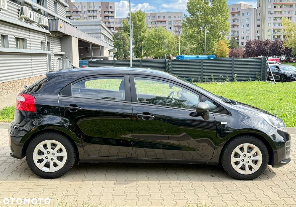 Kia Rio 1.2 Business Line - 8