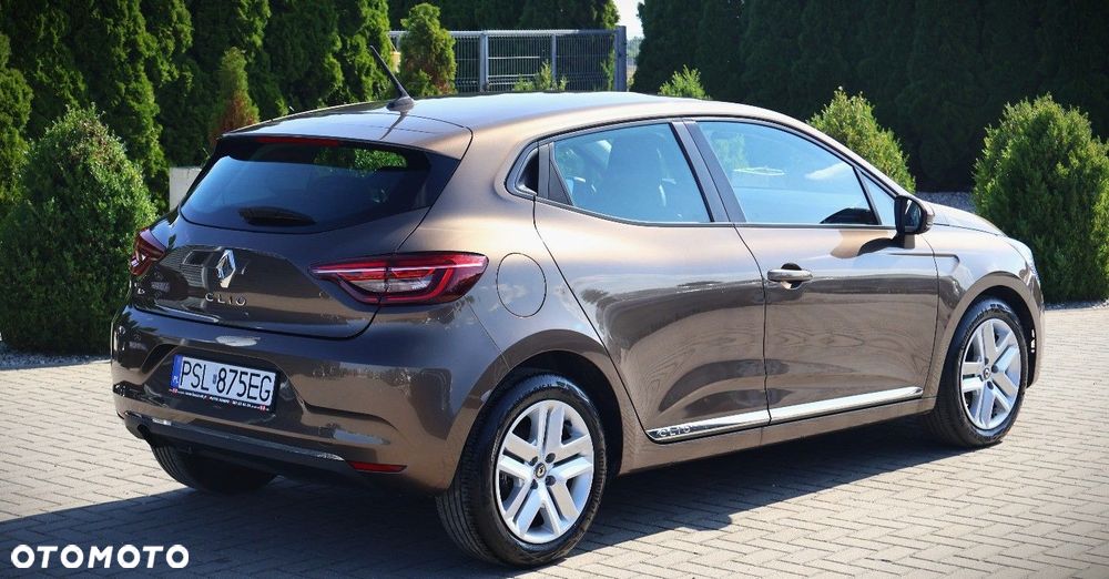Renault Clio - 6